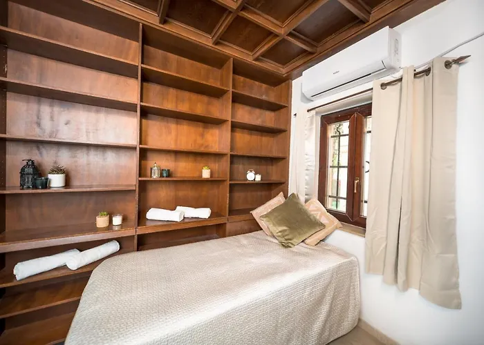 Art Apartment In Mamila - Villa Rehavia